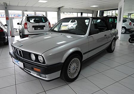 BMW 318 E30 Cabrio *Leder*E-Verdeck/Neu*Oldtimer*