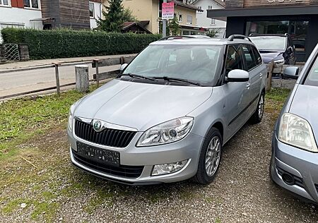Skoda Fabia Combi 1.2 TSI Ambition/ TÜV Neu