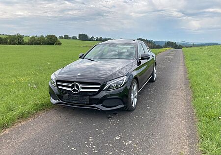 Mercedes-Benz C 200 d Avangarde Panorama Comand