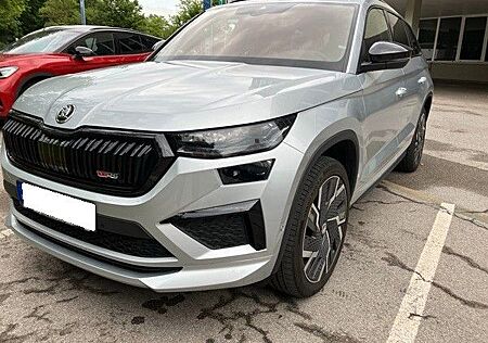 Skoda Kodiaq 2.0 TSI RS 4x4 7Sitze,Alu 20" voll