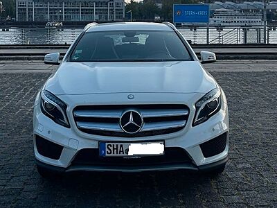 Mercedes-Benz GLA 200 AMG Line