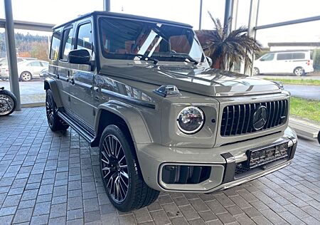 Mercedes-Benz G 63 AMG + MY25 + A22 + CARBON + TV