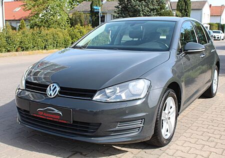 VW Golf Volkswagen 1.6 TDI BMT Comfortline