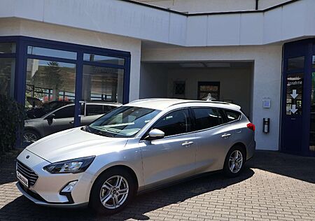 Ford Focus Cool Connect