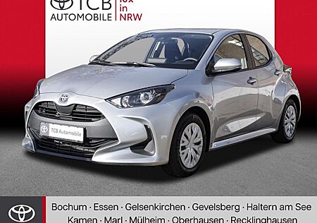 Toyota Yaris 1.5 Hybrid NAVI SHZ PDC KLIMA BT SERVO