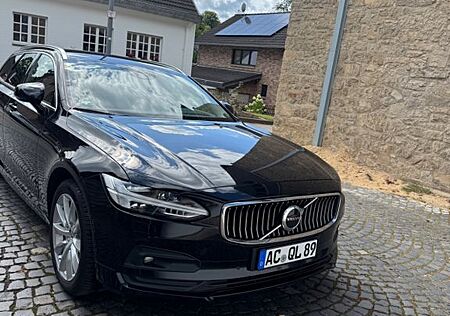 Volvo V90 D4 Momentum Pro Geartronic Momentum Pro