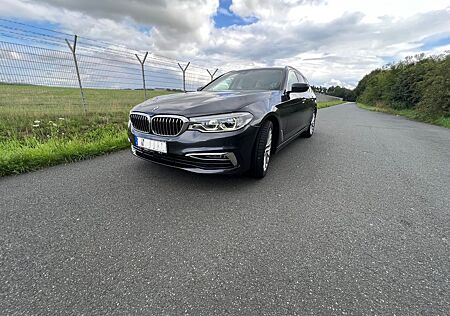 BMW 540d xDriveTour Matrix MwSt. Standhzg. Abstdstem