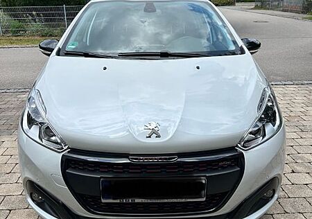 Peugeot 208 1.2 Allure PureTech 110 STOP & START Allure