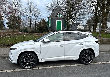 Hyundai Tucson PHEV 4WD Prime PANO 8Fach GARANTIE11/2031