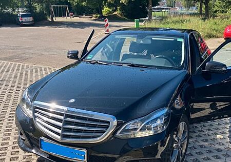 Mercedes-Benz E 220 BlueTEC 9GAutom. , Standheizung