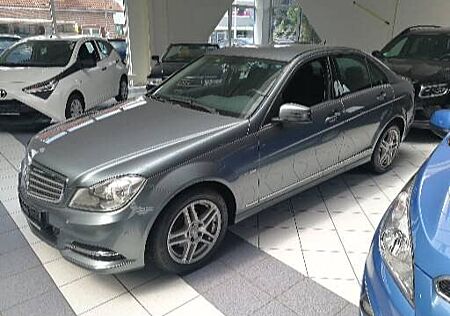 Mercedes-Benz C 180 Lim. CGI BlueEfficiency*AUTOMATIK*TEMPOMAT