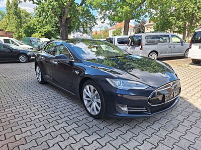 Tesla Model S P85 / SOH (93,63%) Kein Free Supercharge