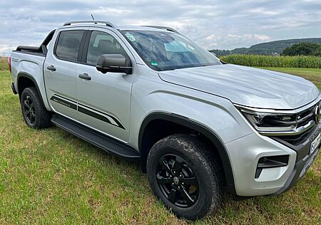 VW Amarok Volkswagen PAN AMERICANA V6 / wie neu / Navi/ LED