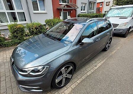 VW Golf Volkswagen 2.0 TDI DSG Highline Variant Highline