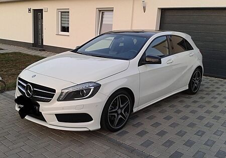 Mercedes-Benz A 180 AMG Line AMG Line