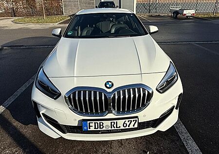 BMW 118i Modell M Sport