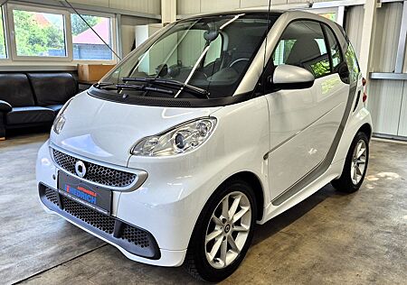 Smart ForTwo coupe Micro Hybrid Drive|KLIMA|SITZHEIZUN