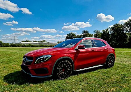 Mercedes-Benz GLA 45 AMG 4MATIC MAM 19 Zoll H&R
