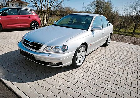 Opel Omega 2.5 V6 Lim. Sport Liebhaberfahrz.1.Hand!!!