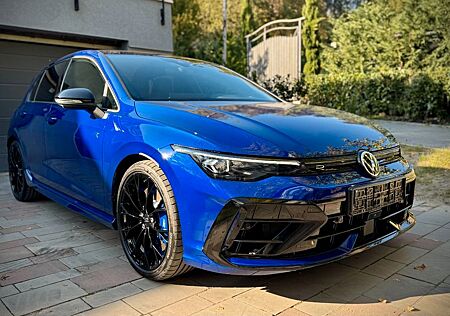 VW Golf Volkswagen R Facelift *LEDER*AKRAPOVIC*PANO*