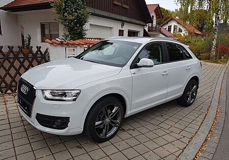 Audi Q3 2.0 TDI 103kW - Scheckheft,AHK