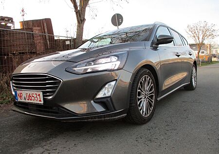 Ford Focus Turnier Titanium