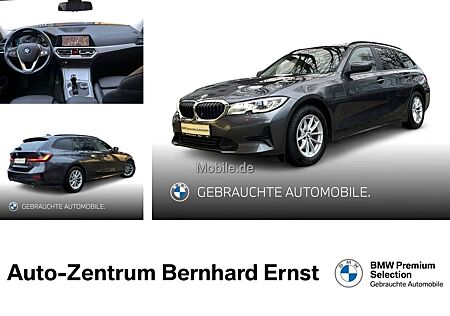 BMW 320i Touring Advantage Auto Innovationsp. Aut.