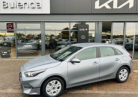 Kia Cee'd Ceed 1.5 T-GDI 140 PS DCT7 Vision NAVI Komfort+