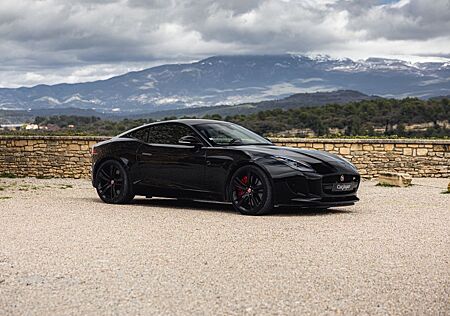 Jaguar F-Type Coupe R