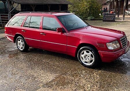 Mercedes-Benz E 300 TD Turbo 4matic