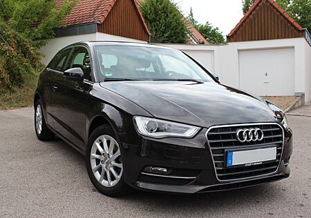 Audi A3 TDI Euro6 Xenon Navi AU/HU neu Top gepflegt
