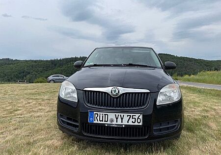 Skoda Fabia 1.4 TÜV neu
