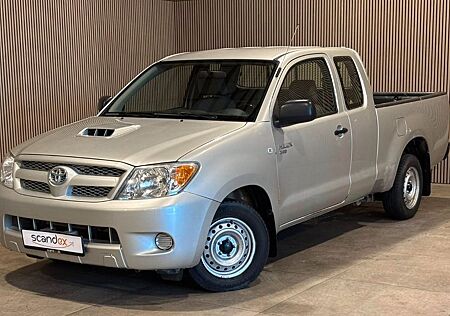 Toyota Hilux 2.5 D-4D DoubleCab 120HP
