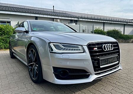 Audi S8 4.0 TFSI quattro plus