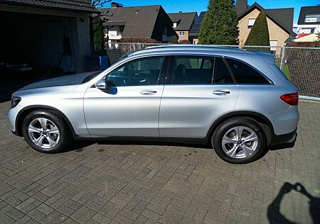 Mercedes-Benz GLC 220 -2.Hd.-AHK-Shz.-Rückf.Kam.-Sh.-106.000 KM
