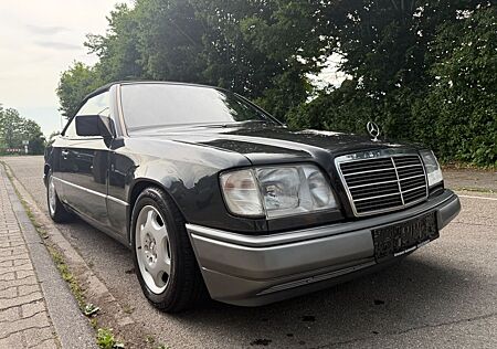 Mercedes-Benz E 200 Cabrio