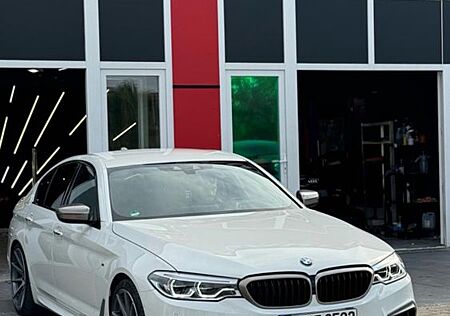 BMW M550i xDrive