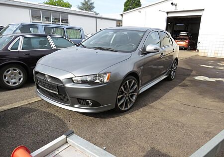 Mitsubishi Lancer Sportback 1.6 Diamant Edition