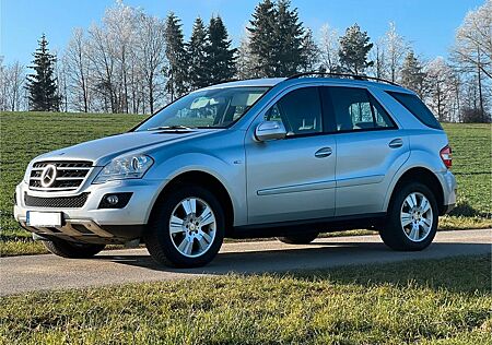 Mercedes-Benz ML 300 CDI 4MATIC BlueEFFICIENCY -