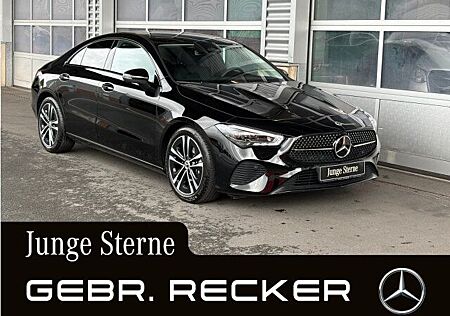 Mercedes-Benz CLA 180 Coupé Night Progressive Distronic Standh