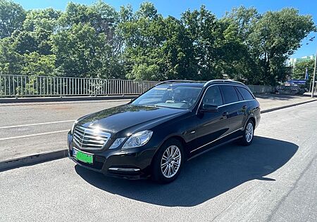 Mercedes-Benz E 220 CDI T BlueEFFICIENCY AVANTGARDE AVANTGARDE