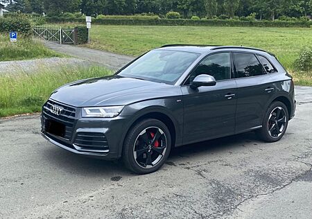 Audi Q5 40 TDI S-LINE - MATRIX - AHK - B&O - digTacho