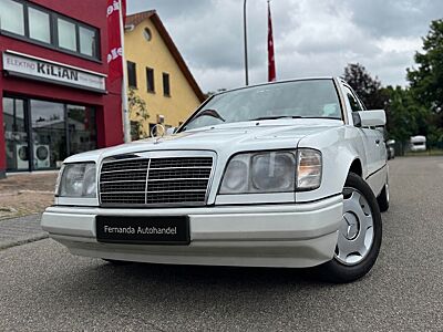 Mercedes-Benz E 220 Automatik | Schiebedach| 2 hand | TÜV NEU