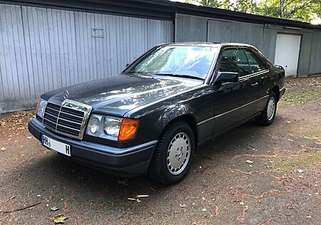 Mercedes-Benz CE 230 W124 Coupe 230 CE