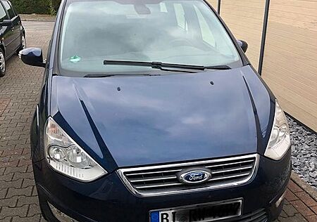 Ford Galaxy 2,0 TDCi 103kW DPF Ambiente Ambiente