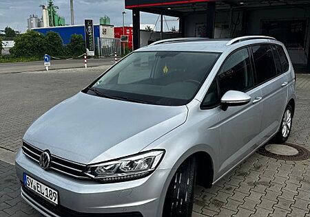 VW Touran Volkswagen 2.0 TDI DSG