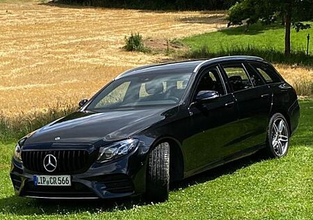 Mercedes-Benz E 400 d 4MATIC T Autom. -MB Garantie