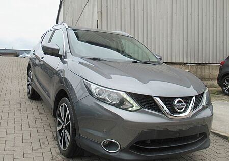 Nissan Qashqai Tekna- NAVI-LEDER-SHZ-PDC-DAB-19"ALU