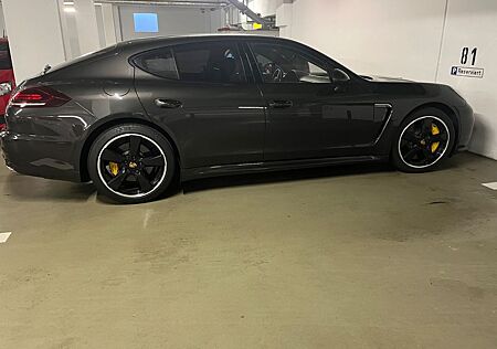 Porsche Panamera Turbo Turbo
