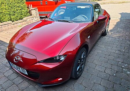 Mazda MX-5 2.0 SKYACTIV-G 184 Signature Signature